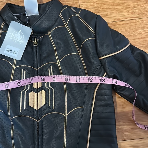 NWT Spiderman Jacket size 5/6 - Picture 3 of 5